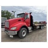 2015 Kenworth T440 Equipment Hauler