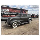 1938 Chevrolet 2 door Master Deluxe
