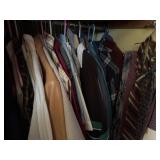 Menï¿½s clothing