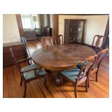 Oak Dining Room Table with 6 Chairs