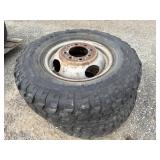 8 Lug Rims with 265/75R16 Mastercraft Tires
