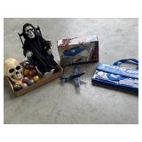 Halloween, funnel pong, plane