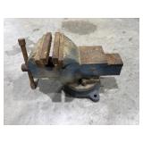 Bench vise