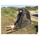 24 inch Tooth Bucket Attachment