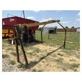 Truck bed crane