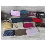 Ladyï¿½s wallets