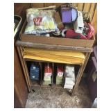 Small table with contents