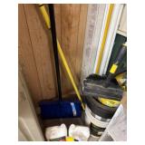 Shovel, Lights, Buckets