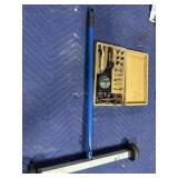 Magnetic tool and vibration tool