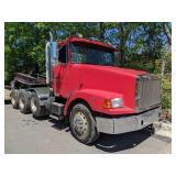 (TC) 1997 VOLVO WCA64T TRI-AXLE TRUCK TRACTOR