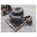 LOT OF TRAILER PARTS