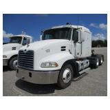 2000 MACK CX613 T/A TRUCK TRACTOR