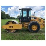 2011 CAT CS56 VIB SMOOTH DRUM COMPACTOR