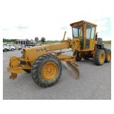 1977 JOHN DEERE 570A MOTOR GRADER