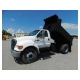 Heavy Duty Trucks - Dump Trucks 2005 FORD F750 XL