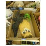 owl decor, eagle decor, frog decor