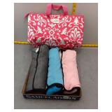 3 seat belt shoulder pads & travel bag