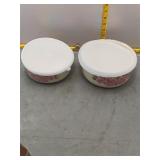 Pyrex bowls, Gibson pans, soy sauce pourer