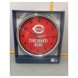 Cincinnati Reds MLB wall clock sports team dï¿½cor w