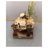 2 Angels & Floral Centerpiece