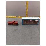 Model Power Santa Fe & CP Rail Cabooses - HO Scale