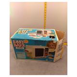 Vintage 1983 Easy Bake Oven with Box