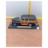 Maisto 1948 Chevrolet Fleetmaster Woody Diecast