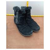 BareTraps Empire Women