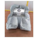Living Colors Supersized Velvet Plush Blanket - Gr