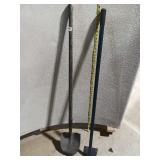 Round-Point Shovel & Hoe Lot - 2 Tools