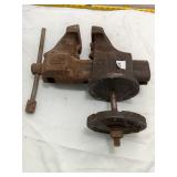 Erie Tool Works Bench Vise - Antique Cast Iron