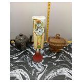 Vintage Kitchenware & Decorative Collectibles