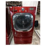 LG SteamWasher Front-Load Washing Machine