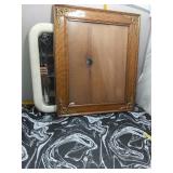 Vintage Oak Picture Frame w/ Gold Corner Mounts