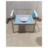 Bedside Commode Chair w/ Lid & Bucket