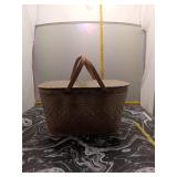 Vintage Wicker Picnic Basket w/ Lid & Handles
