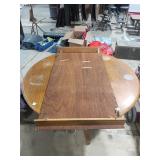 Round Oak Dining Table w/ Leaf Extension