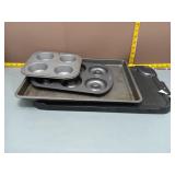 Bakeware & Griddle Pan Set