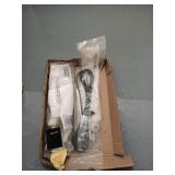 Glass Mount Antenna Kit w/ Whip Antenna