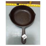 Cast Iron Skillet - No. 5, 8in, Made in USA