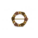 10K Black Hills Gold Wreath Brooch