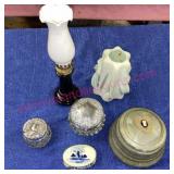 Lot with trinket box, candle, old ring keeper