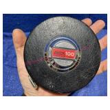 Vtg Lufkin HC256 tape measure 100-ft