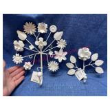 (2) White flower metal wall hooks