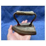 Smaller antique iron c1900