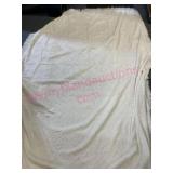 Vtg white chenille bedspread