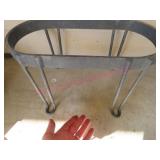 Ant. Wash Boiler Stand cast iron (patio)