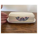 Pfaltzgraff Covered Butter Dish (28)