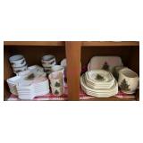 Pfaltzgraff Christmas Heritage 35 pieces #4 BR1