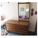Vtg Bassett dresser on legs Mid-Century BR3